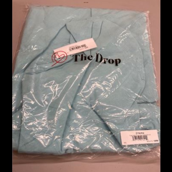 Elegant Blue Halter Dress - Picture 4 of 4